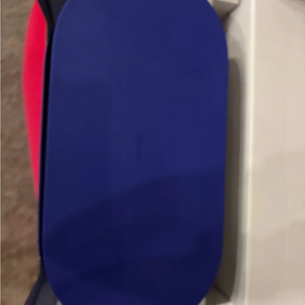 Dyson Navy air wrap dryer. - Picture 6 of 7
